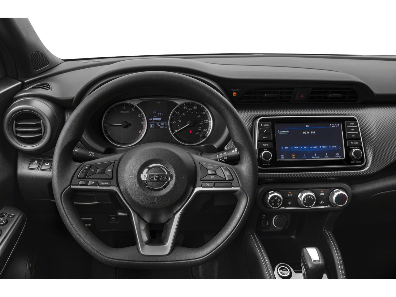 2020 Nissan Kicks SV Photo5