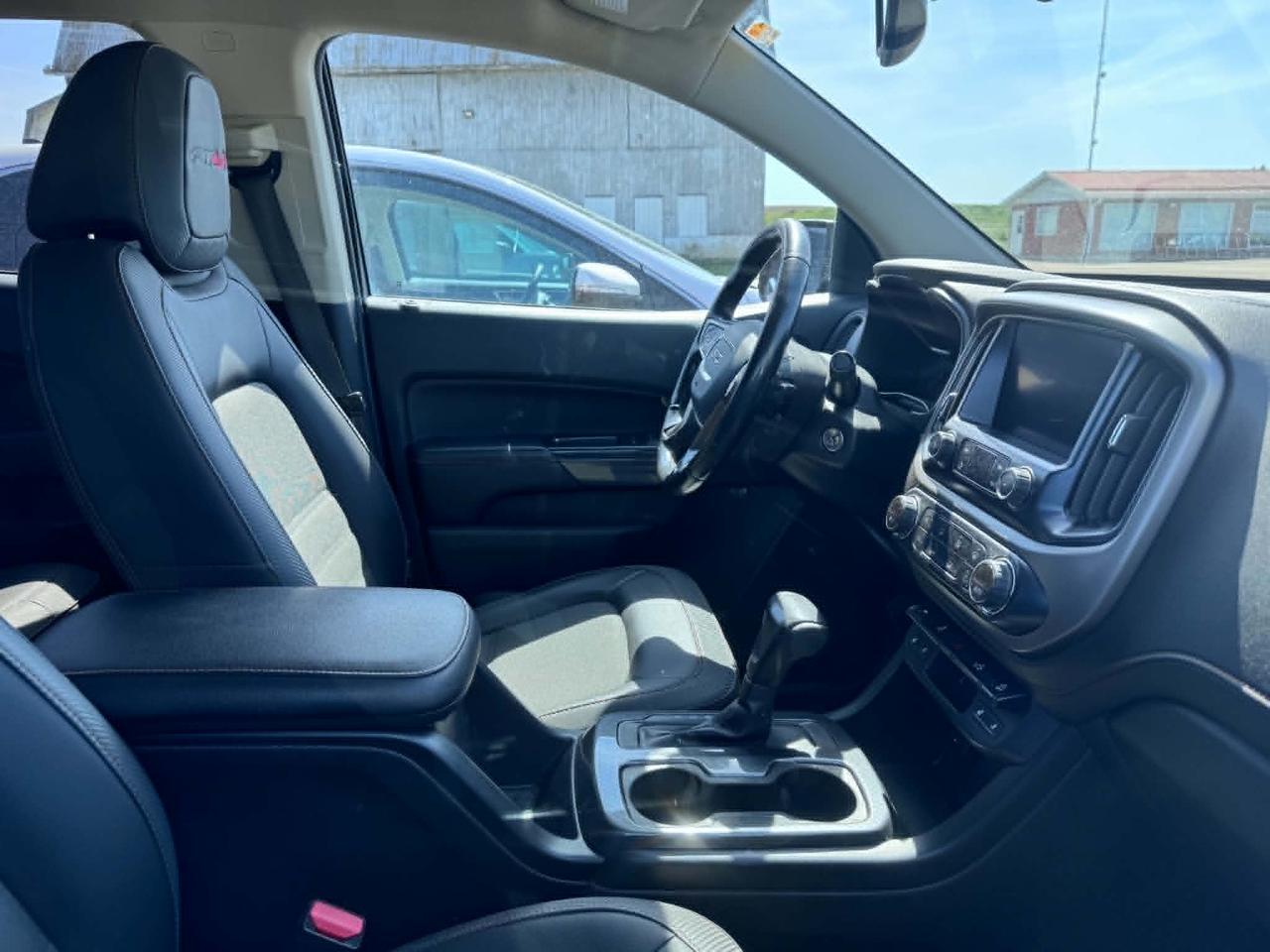2021 GMC Canyon 4WD AT4 w/Cloth Photo