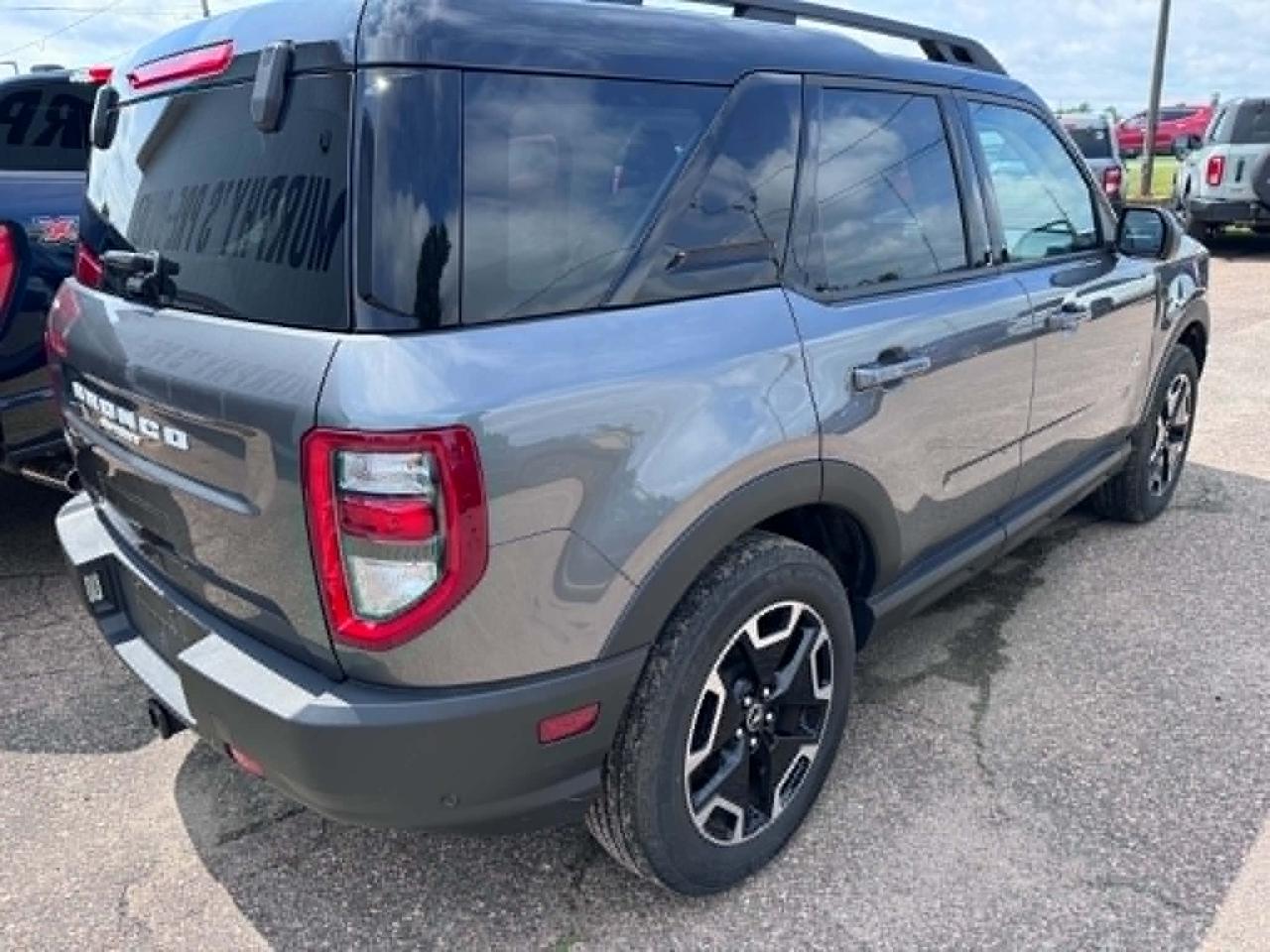 2023 Ford Bronco Sport Outer Banks Photo3