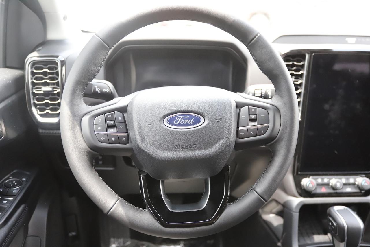 2026 Ford Ranger LARIAT 4WD SuperCrew 5' Box Photo