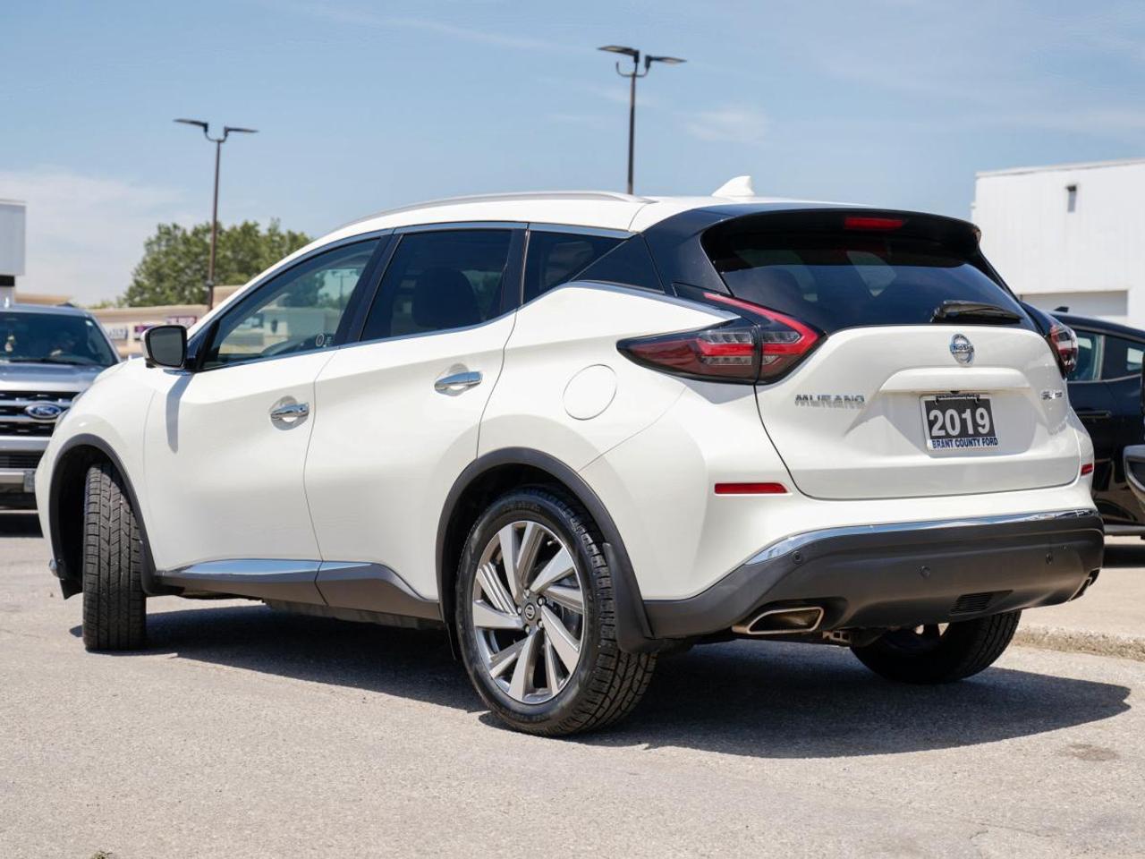 2019 Nissan Murano AWD SV | CREAM LEATHER | PANO ROOF | CLEAN CAR FAX Photo