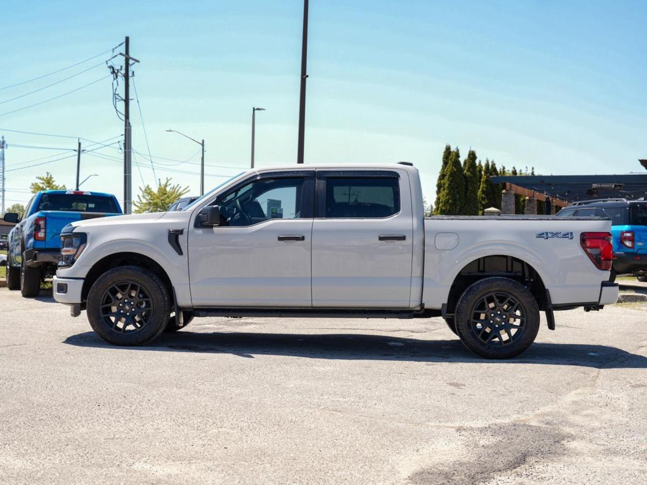 2024 Ford F-150 STX 4WD SuperCrew 5.5' Box | TONNEAU COVER | GREAT Photo