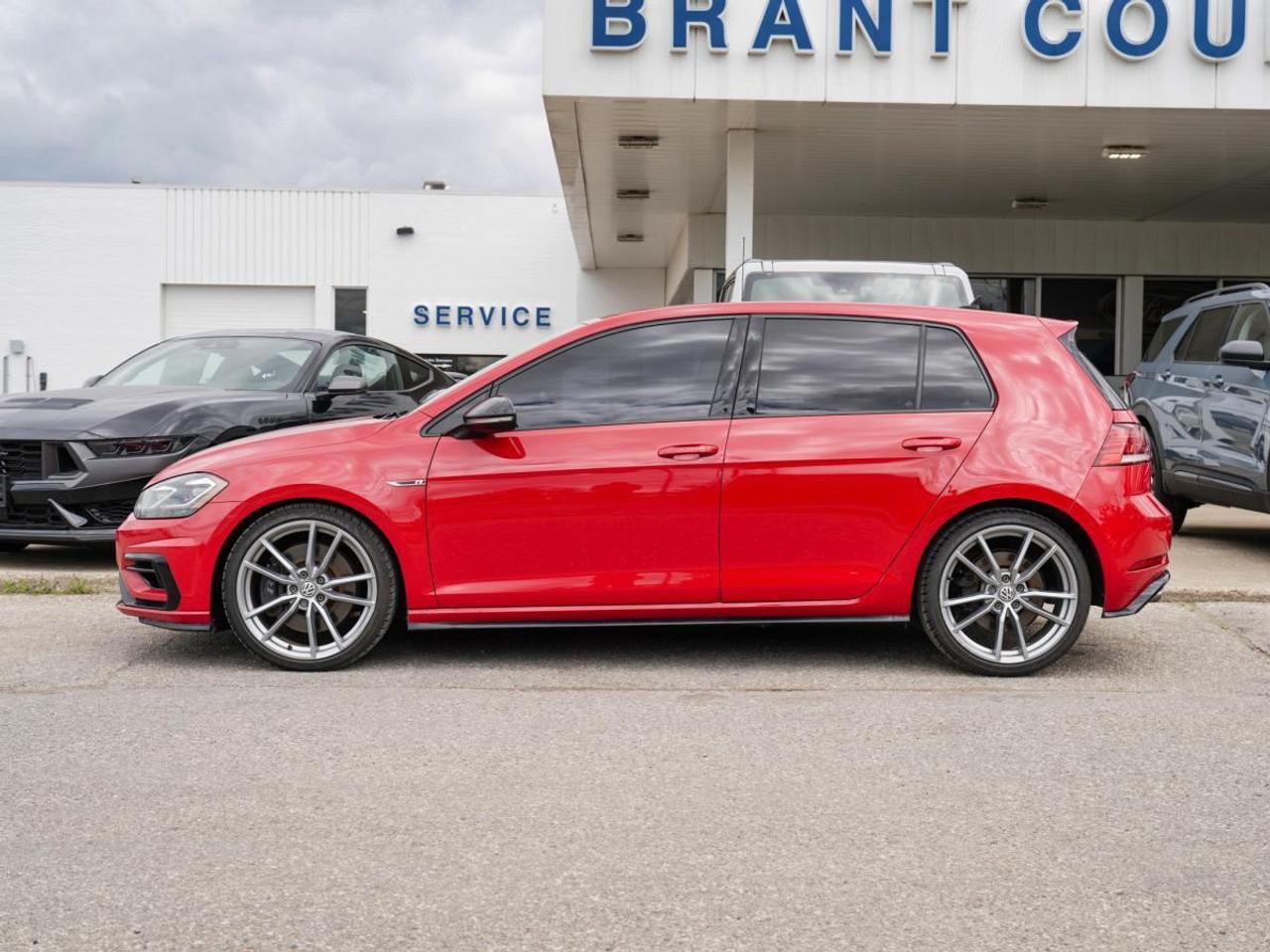 2018 Volkswagen Golf R 5-door Manual | LEATHER | GREAT KM | MANUAL Photo