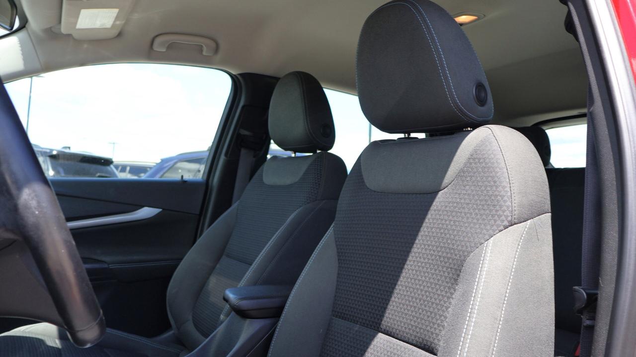 2023 Chevrolet Bolt EUV LT | | 10.2 HD Colour Touchscreen | Photo