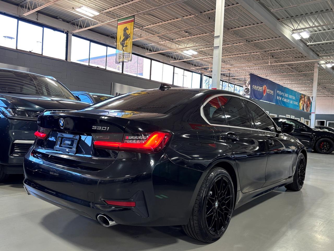 2019 BMW 3 Series 330i xDrive|AWD|CLUSTERNAV|SUNROOF|BMWLED|LEATHER| Photo4