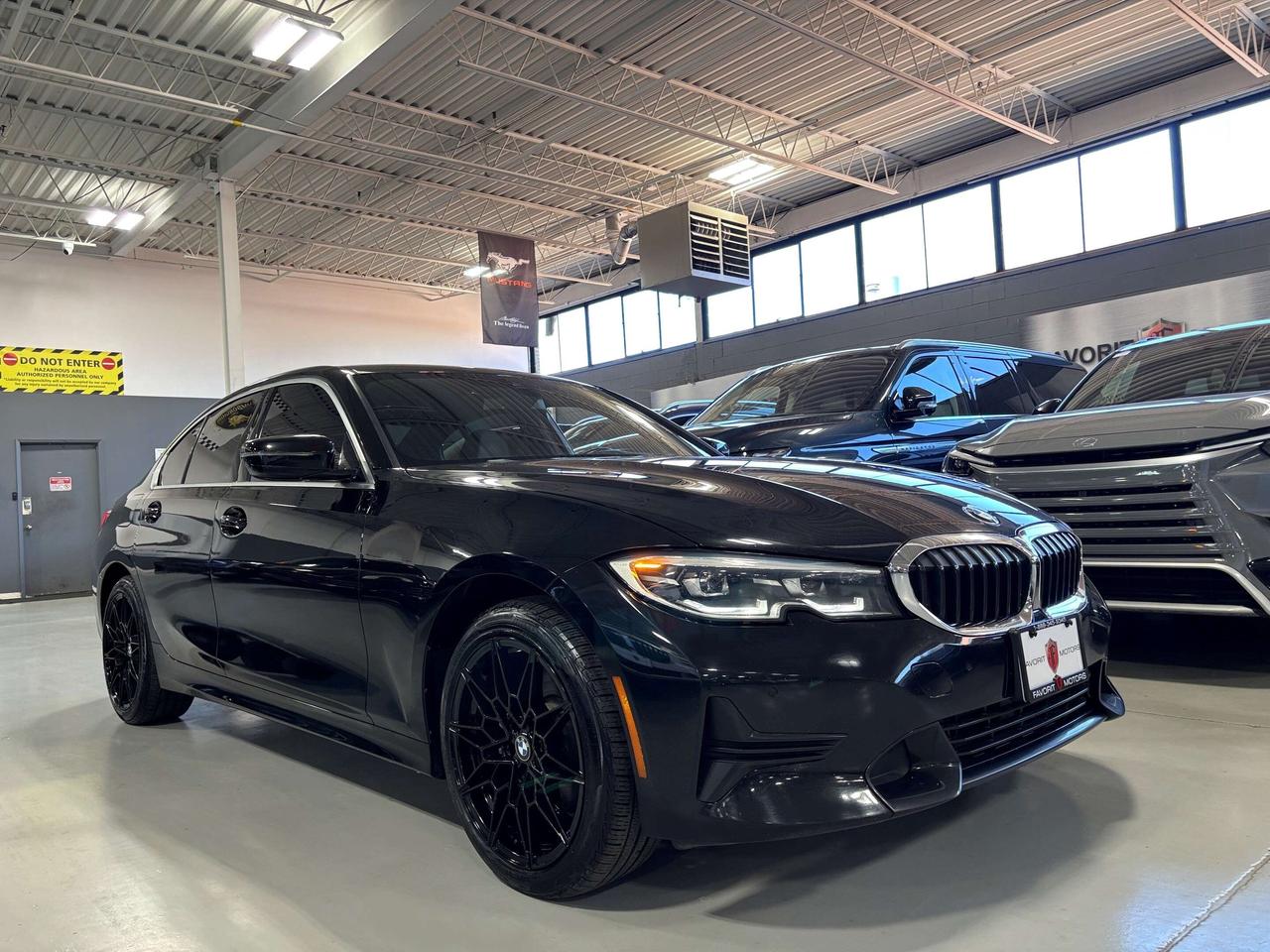2019 BMW 3 Series 330i xDrive|AWD|CLUSTERNAV|SUNROOF|BMWLED|LEATHER| Photo