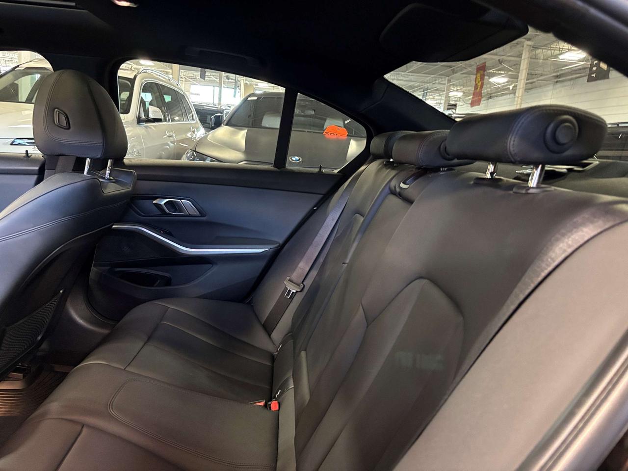 2019 BMW 3 Series 330i xDrive|AWD|CLUSTERNAV|SUNROOF|BMWLED|LEATHER| Photo
