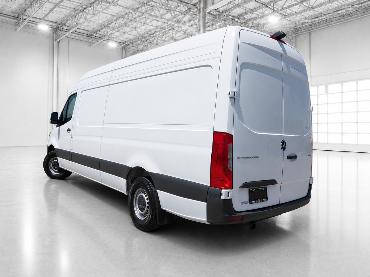 2025 Mercedes-Benz Sprinter Cargo Van 2500 High Roof Diesel 170" WB | LOW KM | RWD Photo