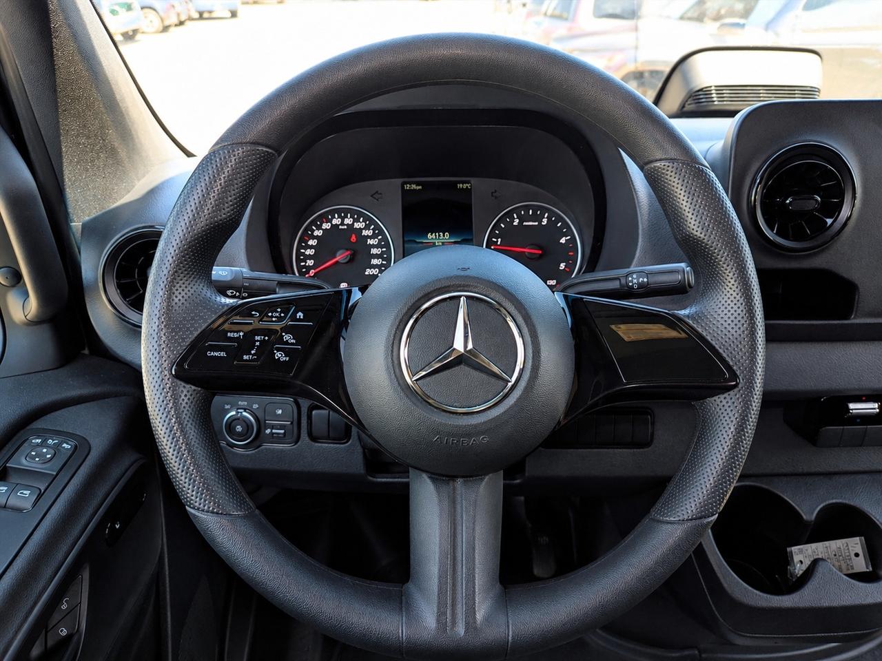 2025 Mercedes-Benz Sprinter Cargo Van 2500 High Roof Diesel 170" WB | LOW KM | RWD Photo