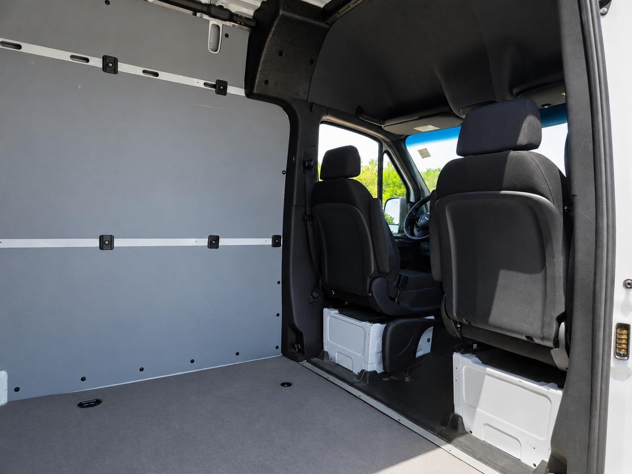 2025 Mercedes-Benz Sprinter Cargo Van 2500 High Roof Diesel 170" WB | LOW KM | RWD Photo