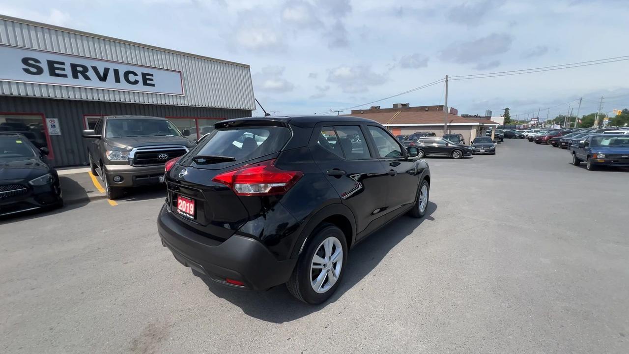 2019 Nissan Kicks ONLY 73,000KMS!! | BLUETOOTH | REAR CAM | AC Photo