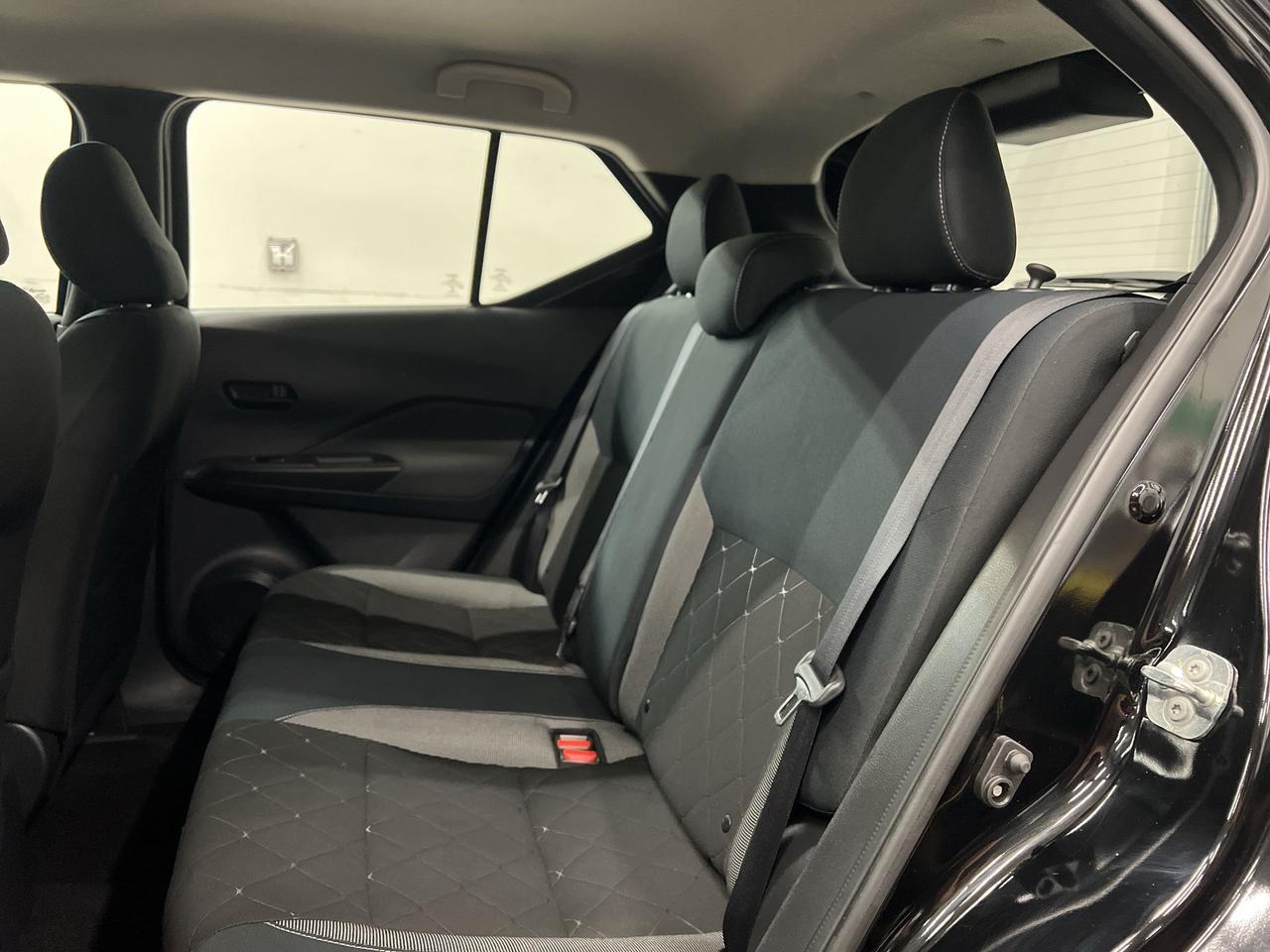 2019 Nissan Kicks ONLY 73,000KMS!! | BLUETOOTH | REAR CAM | AC Photo