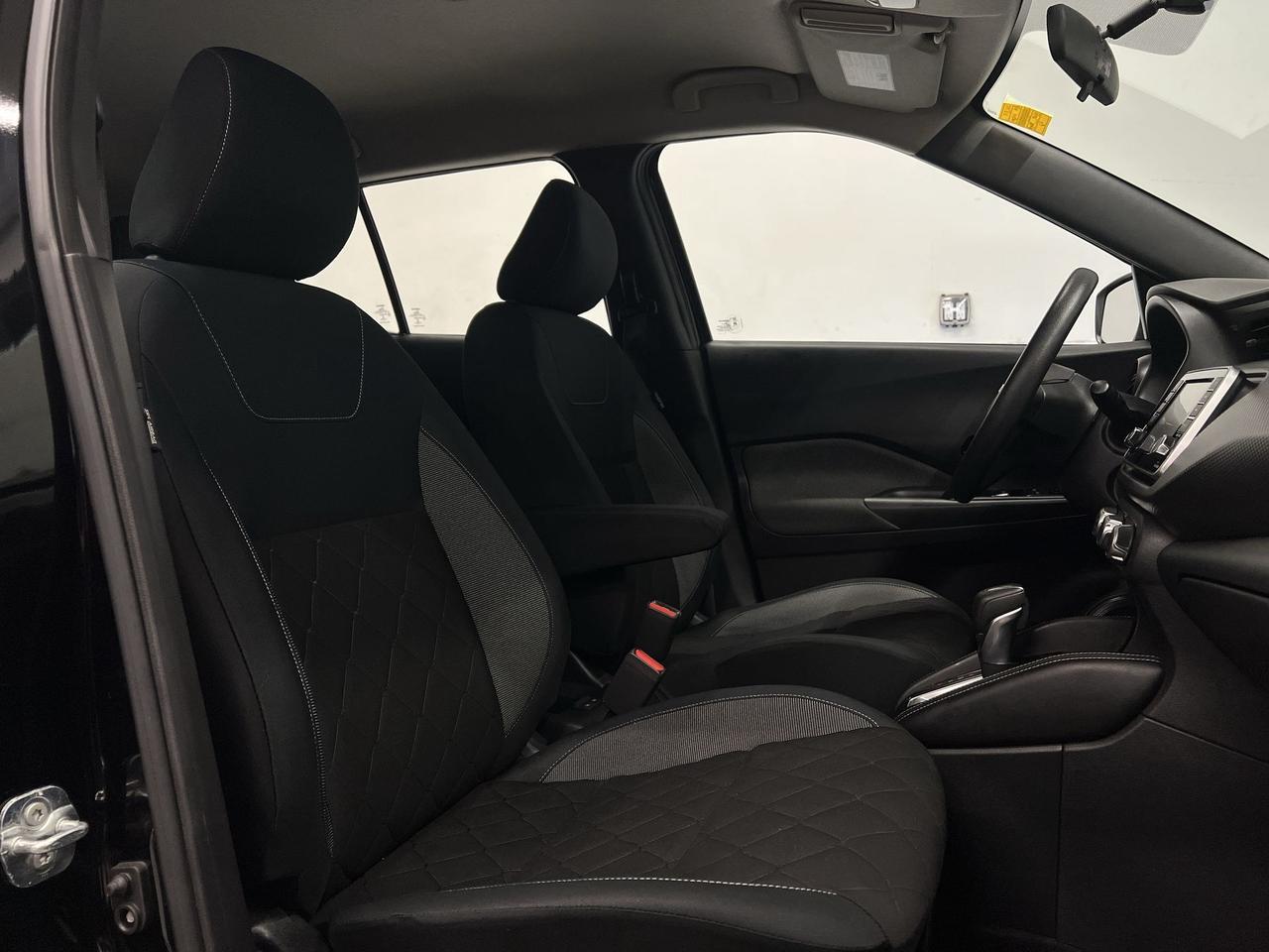 2019 Nissan Kicks ONLY 73,000KMS!! | BLUETOOTH | REAR CAM | AC Photo