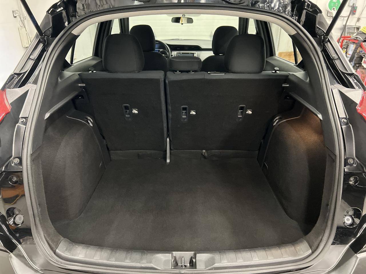 2019 Nissan Kicks ONLY 73,000KMS!! | BLUETOOTH | REAR CAM | AC Photo