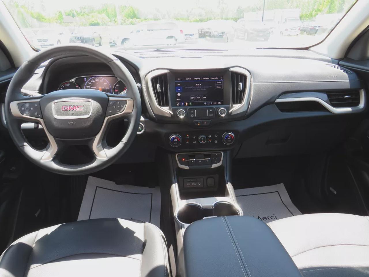 2024 GMC Terrain Denali | Clean Carfax Report | AWD | Leather | Heated Front And Rear Seats | Navigation | Heads Up Display | Photo4