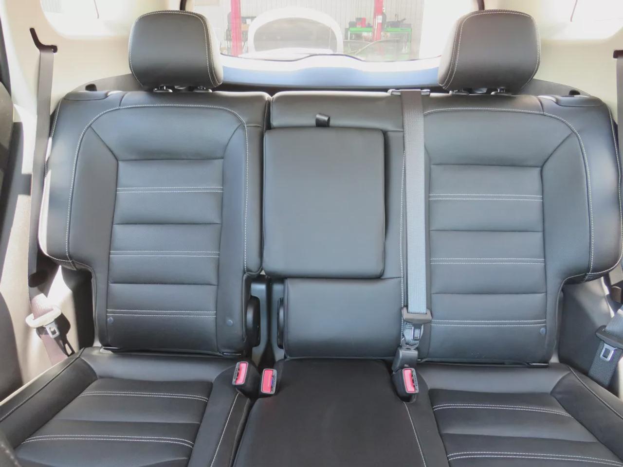 2024 GMC Terrain Denali | Clean Carfax Report | AWD | Leather | Heated Front And Rear Seats | Navigation | Heads Up Display | Photo