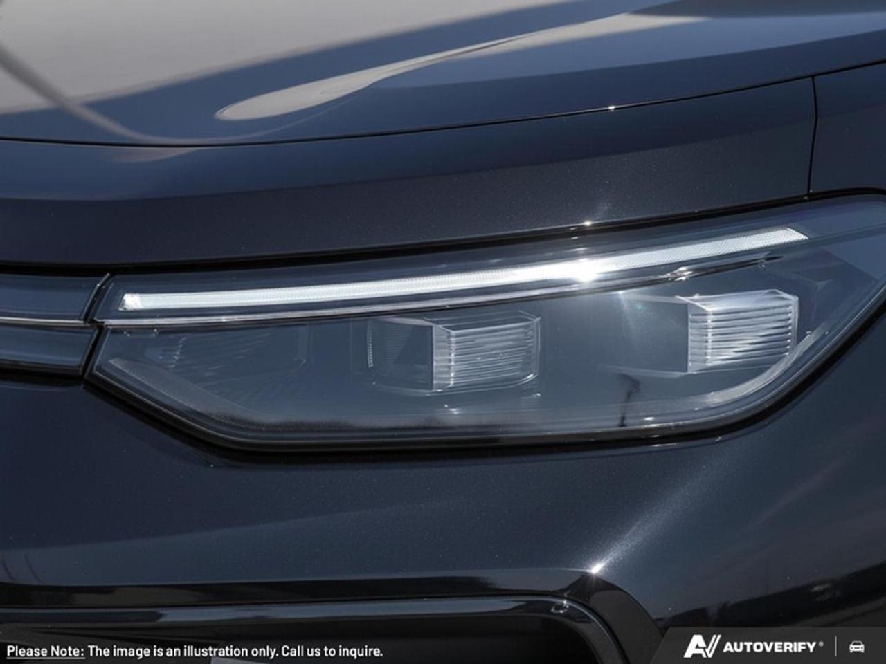 2026 Volkswagen Tiguan Comfortline R-Line Black Edition Photo