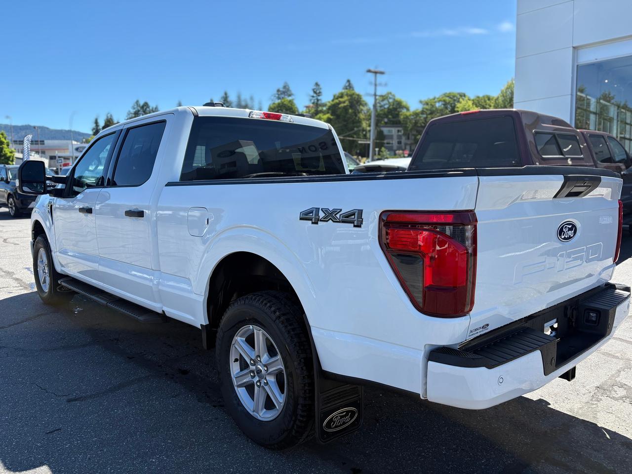 2026 Ford F-150 XLT Photo2