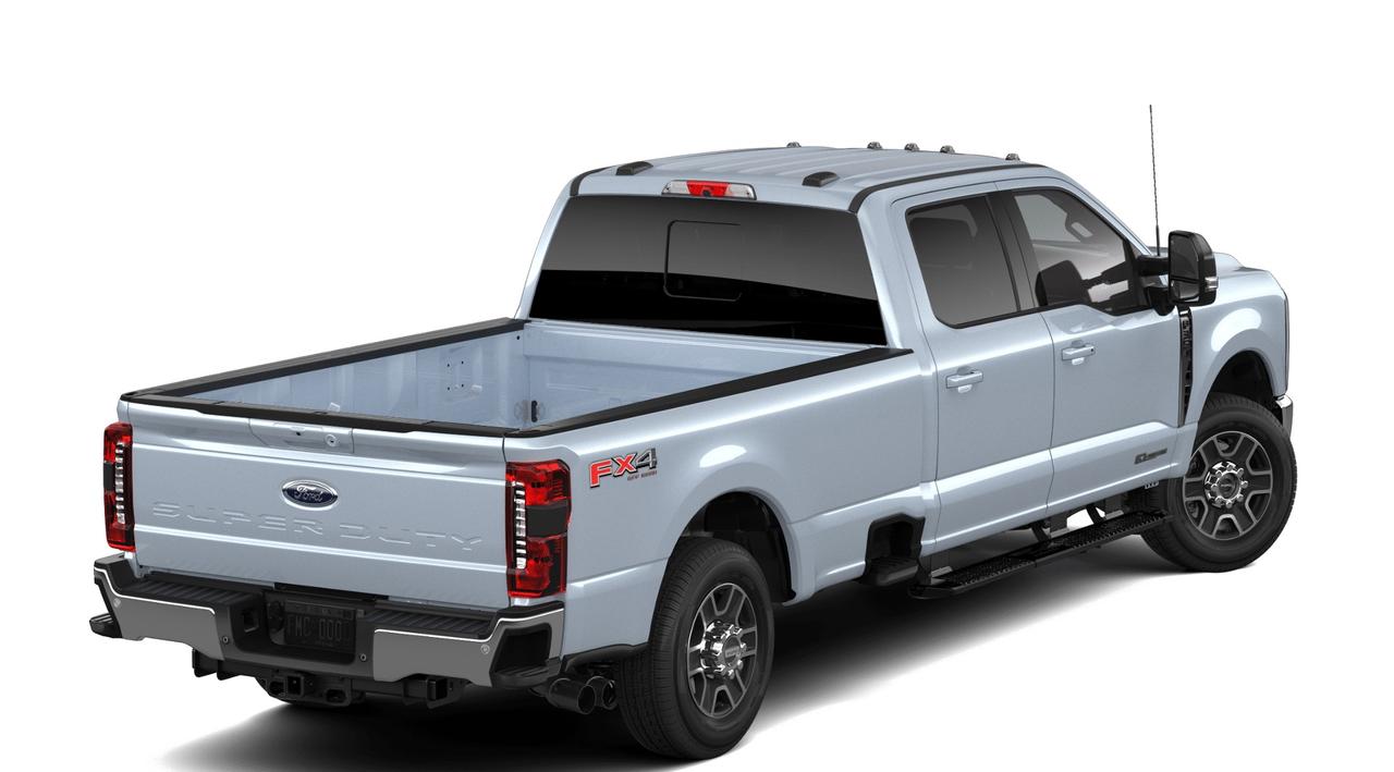 2026 Ford SuperDuty F-350® Lariat® Photo2