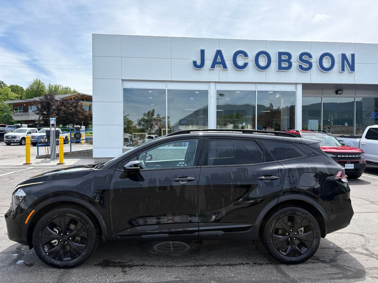 2025 Kia Sportage X-Line Photo1