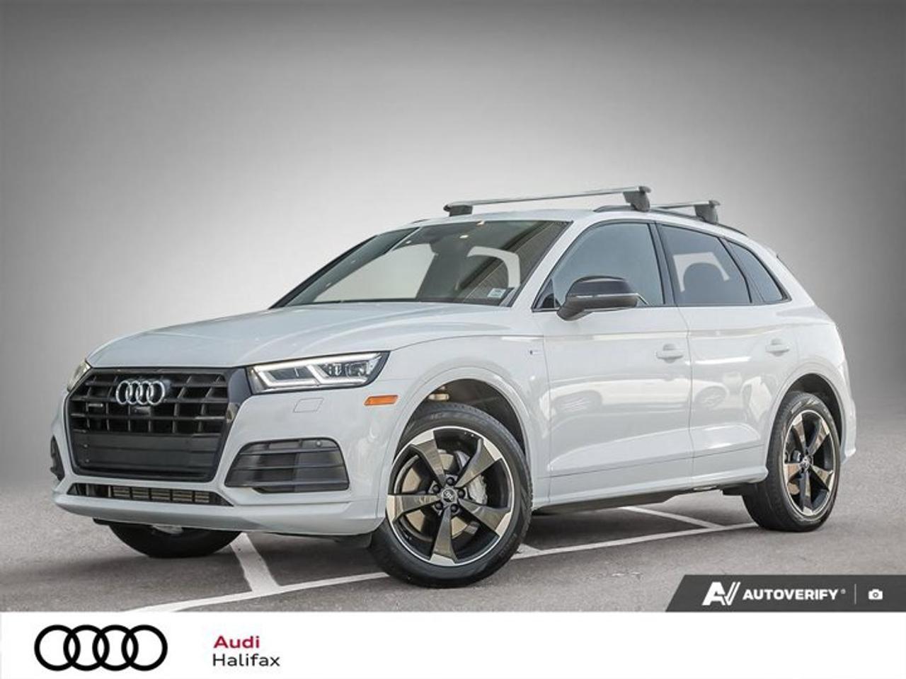 Small SUV 4WD, Technik 45 TFSI quattro, 7-Speed Auto-Shift Manual w/OD, Intercooled Turbo Premium Unleaded I-4 2.0 L/121