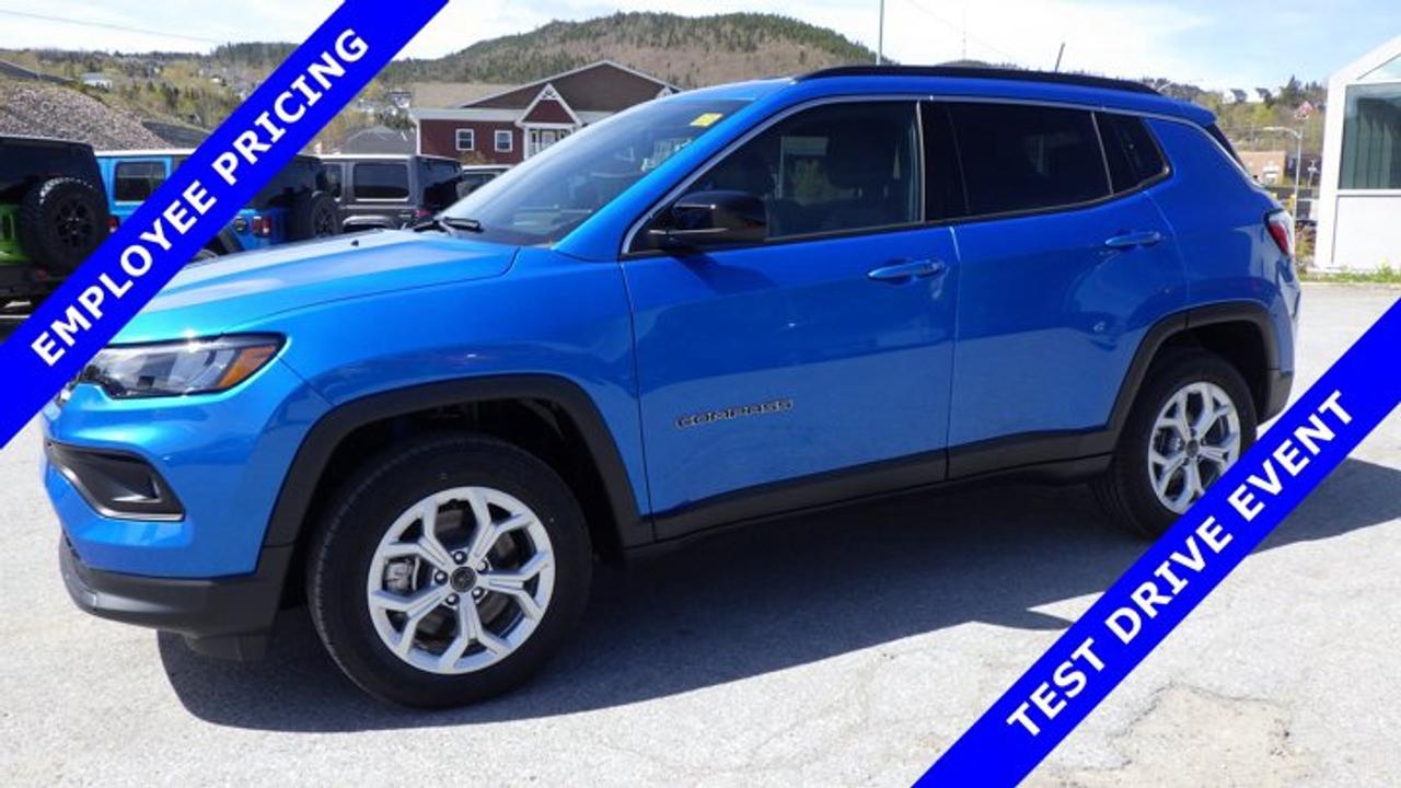 Small SUV 4WD, North 4x4, 8-Speed Automatic w/OD, Intercooled Turbo Regular Unleaded I-4 2.0 L/122