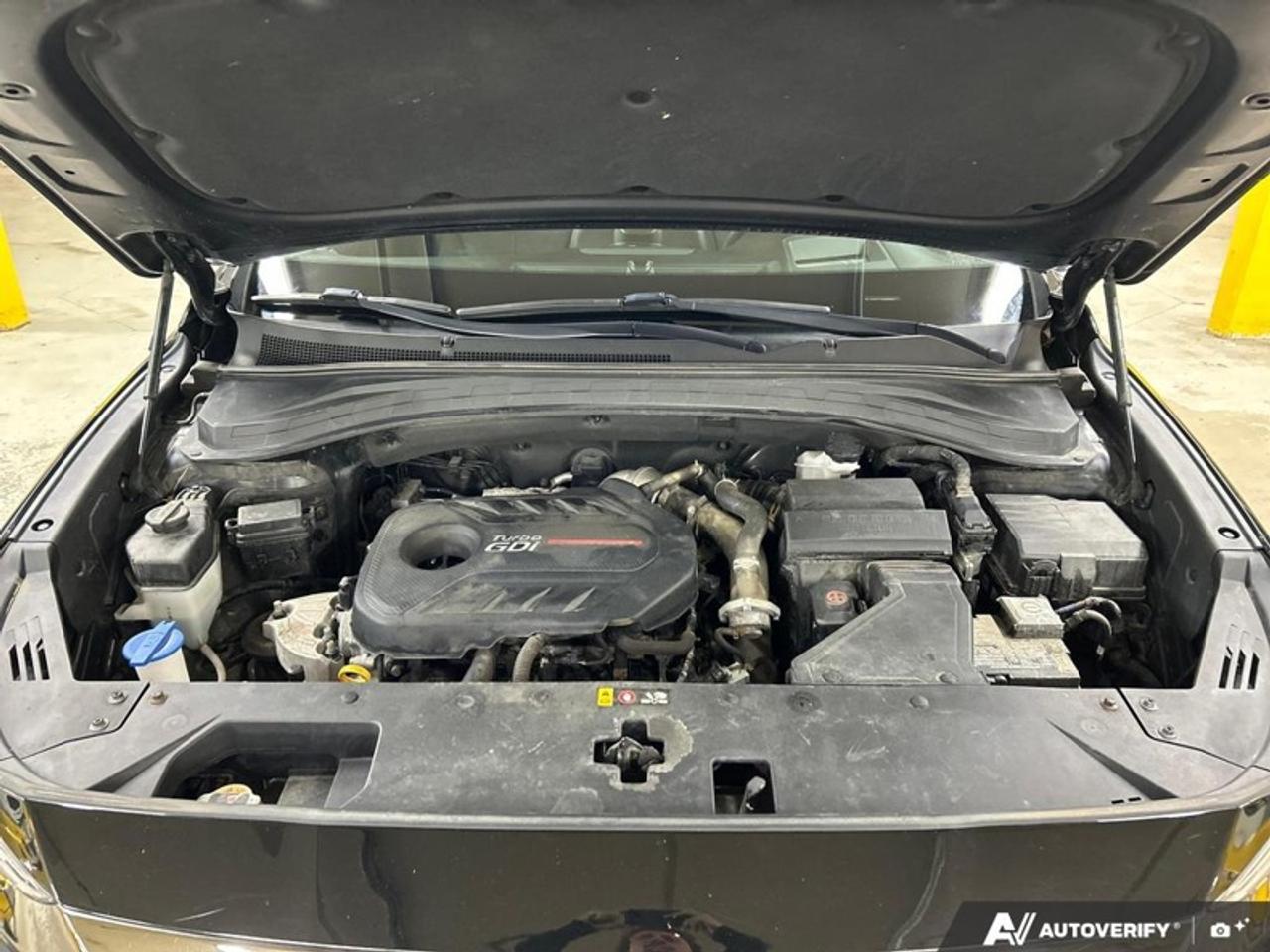 2019 Hyundai Santa Fe 2.0T Ultimate AWD  - Navigation Photo