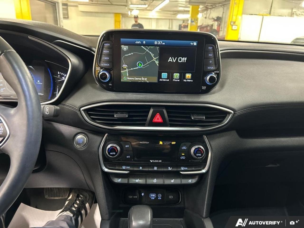 2019 Hyundai Santa Fe 2.0T Ultimate AWD  - Navigation Photo
