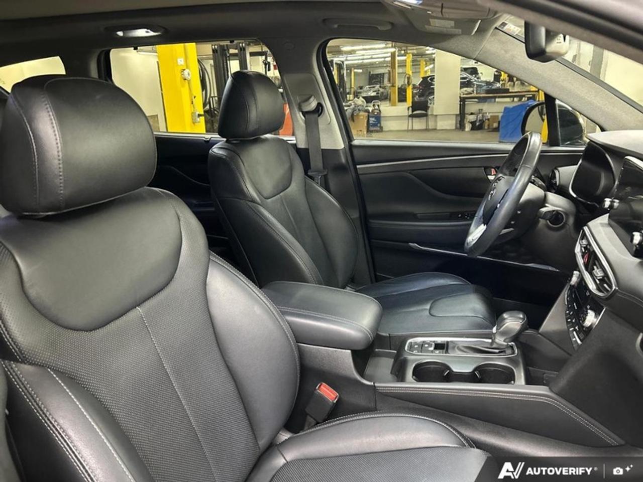 2019 Hyundai Santa Fe 2.0T Ultimate AWD  - Navigation Photo