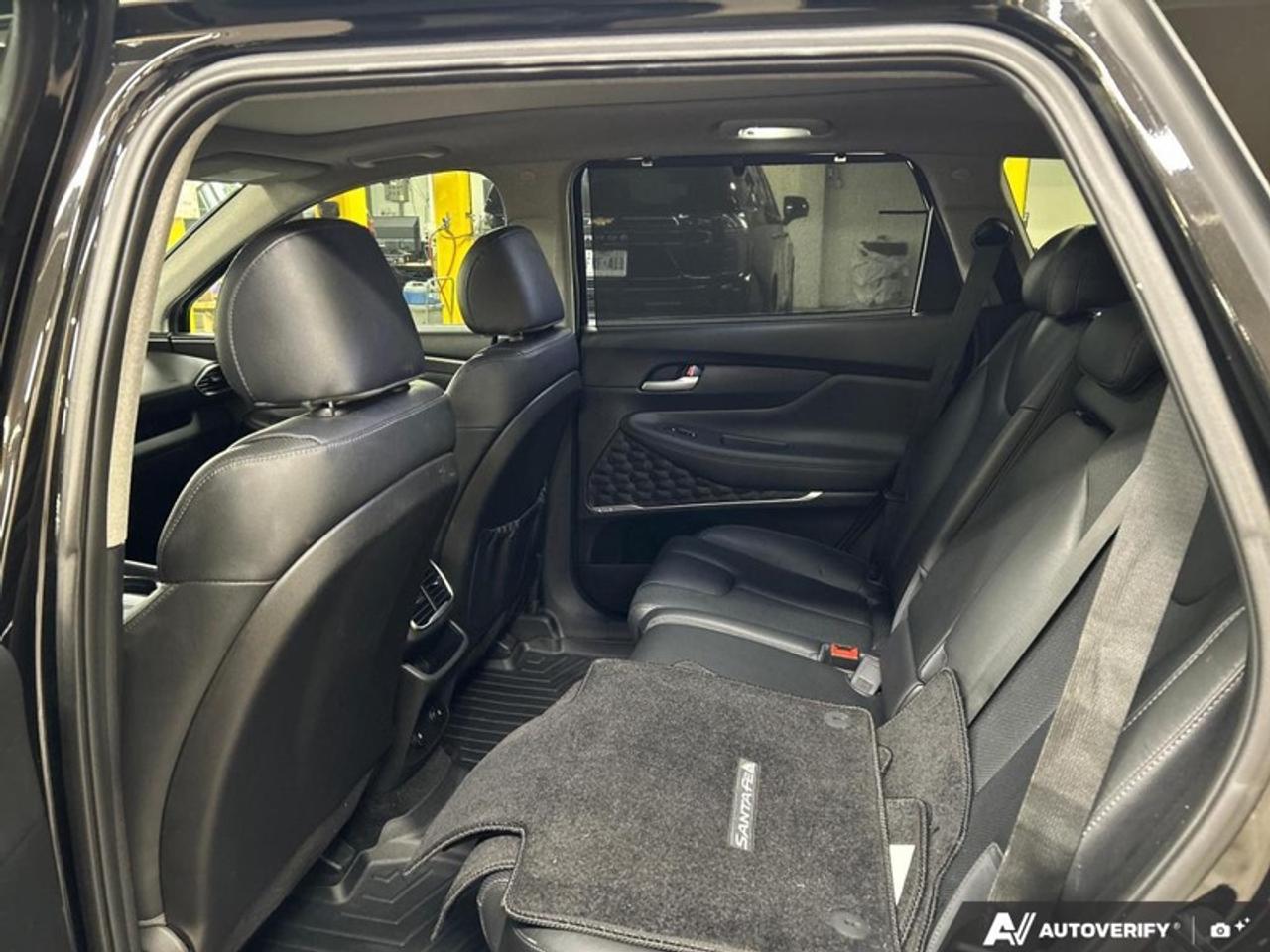 2019 Hyundai Santa Fe 2.0T Ultimate AWD  - Navigation Photo