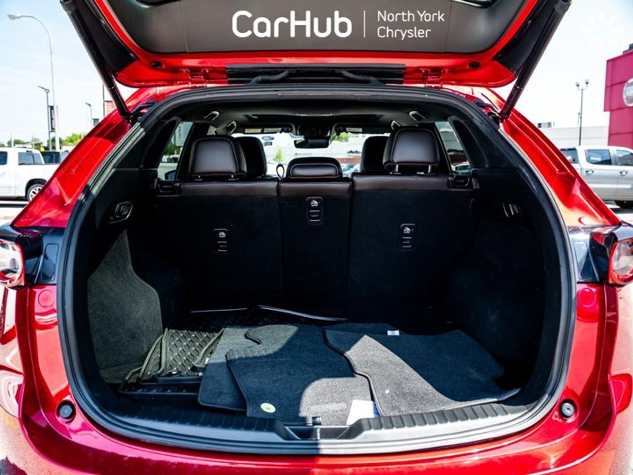 2019 Mazda CX-5 Signature AWD Sunroof Heated & Vented Seats Navi Apple CarPlay Android Auto Photo