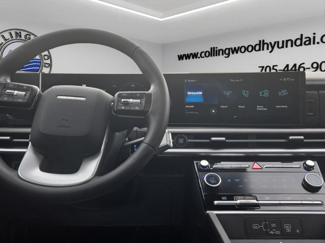 2025 Hyundai Santa Fe Hybrid PREFERRED Photo