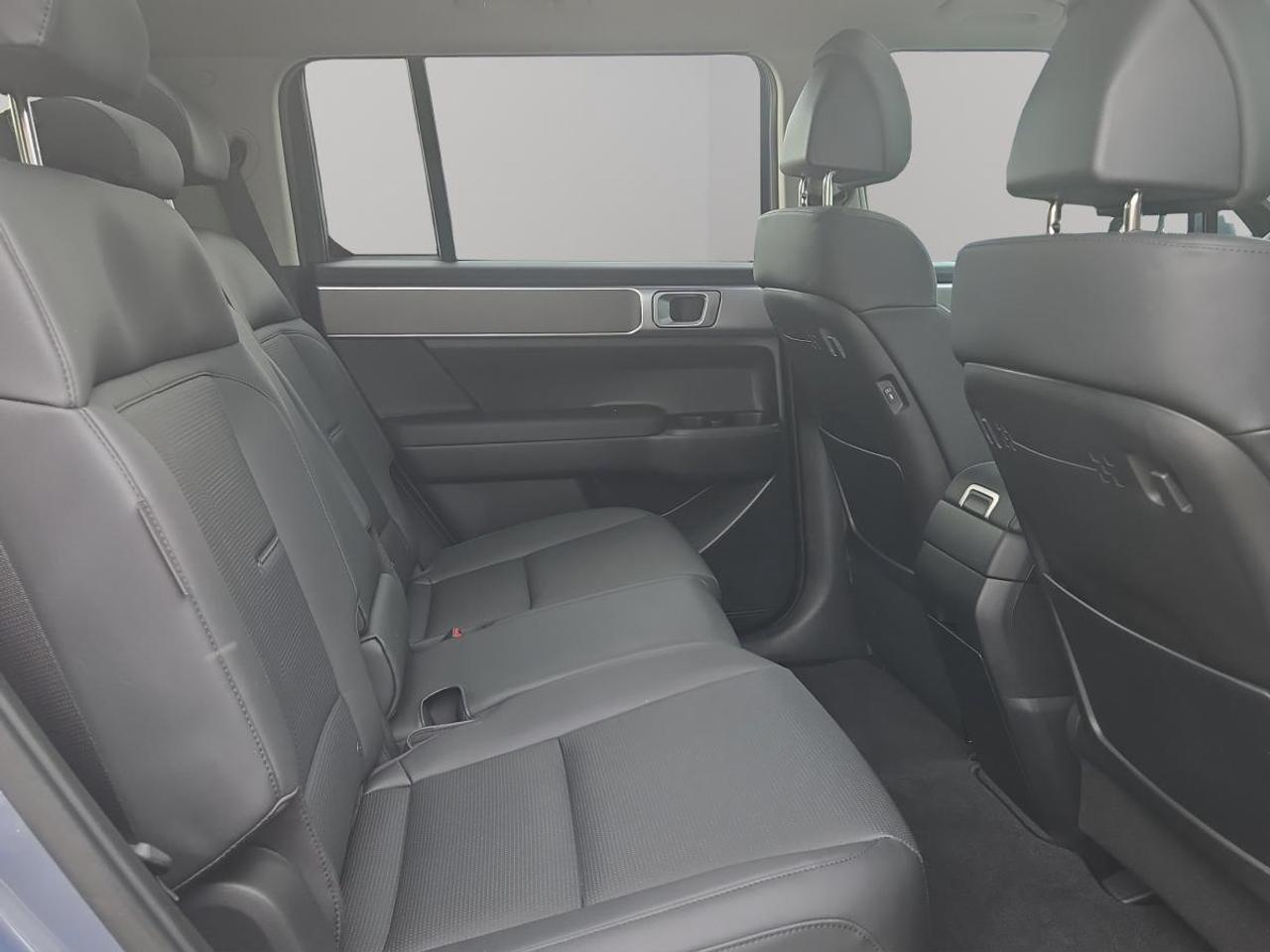 2025 Hyundai Santa Fe Hybrid PREFERRED Photo