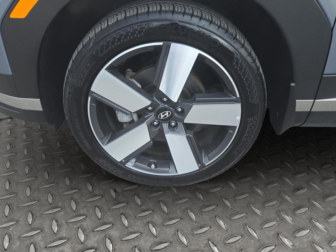 2025 Hyundai Santa Fe Hybrid PREFERRED Photo