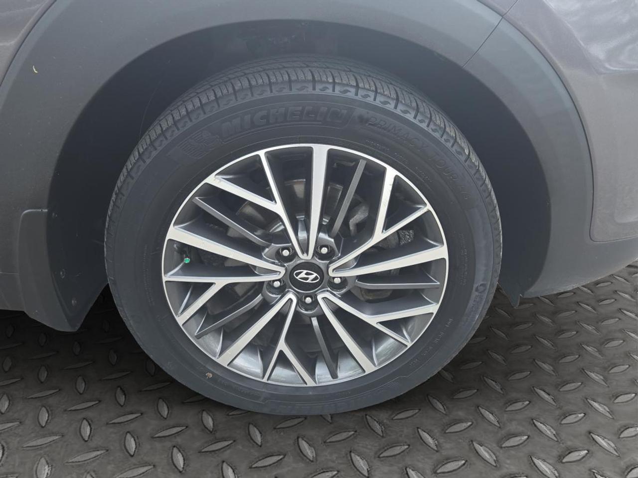 2021 Hyundai Tucson Luxury Photo