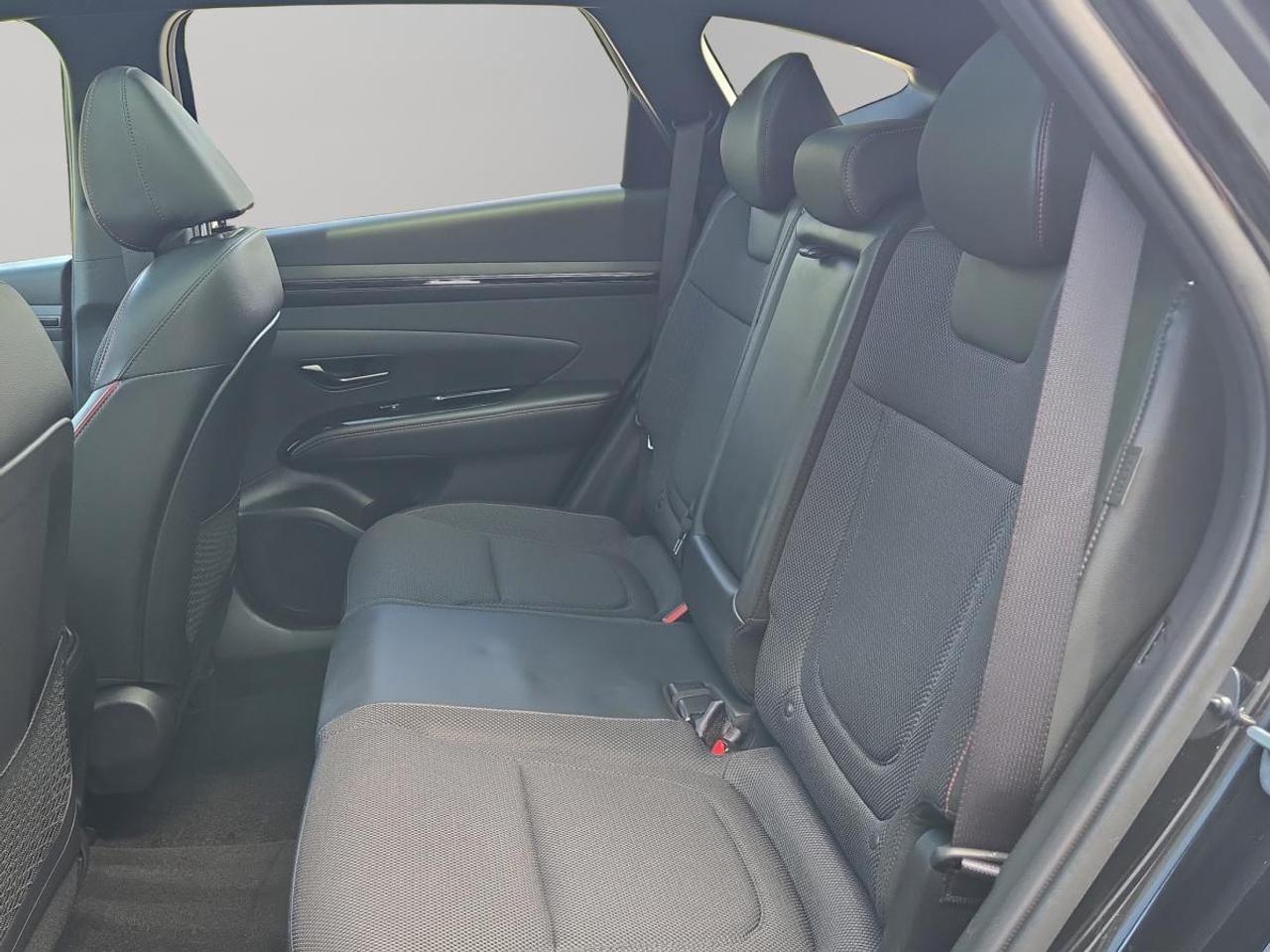 2024 Hyundai Tucson Hybrid N-LINE Photo