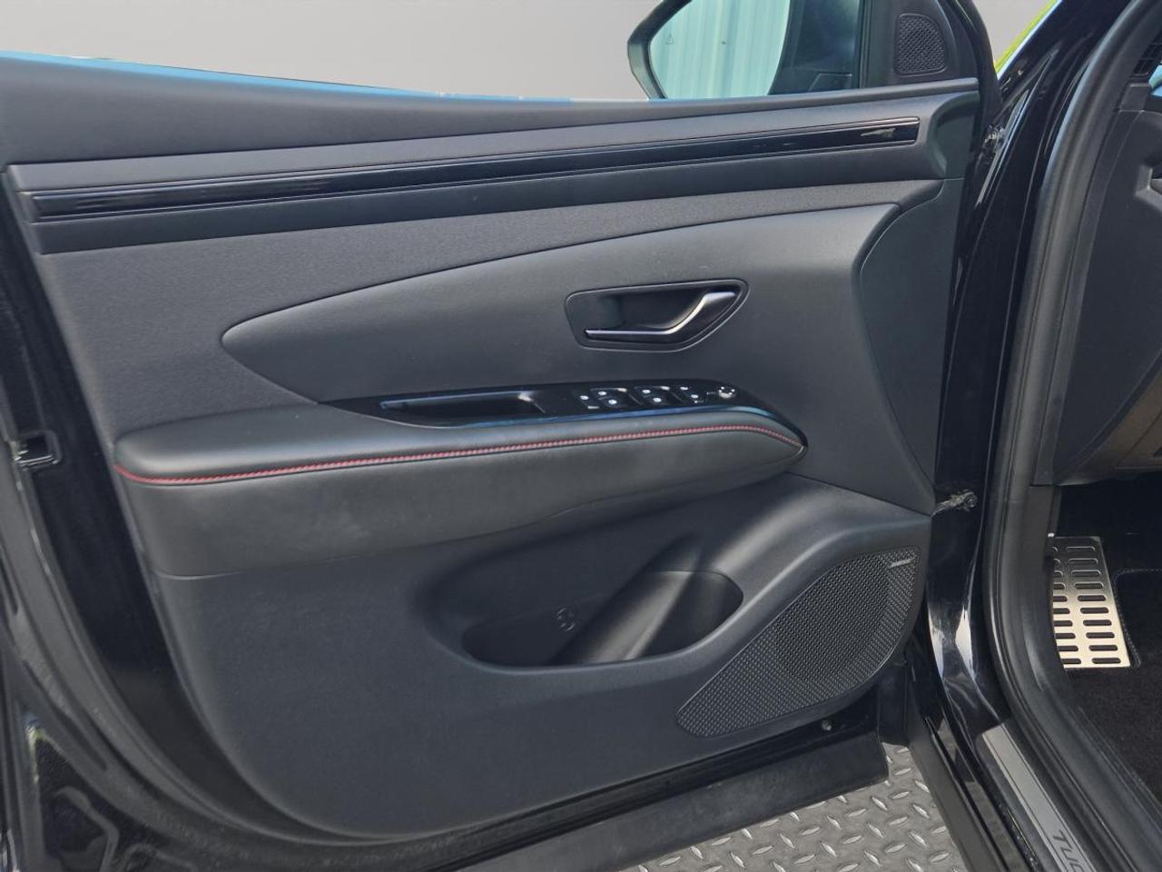 2024 Hyundai Tucson Hybrid N-LINE Photo