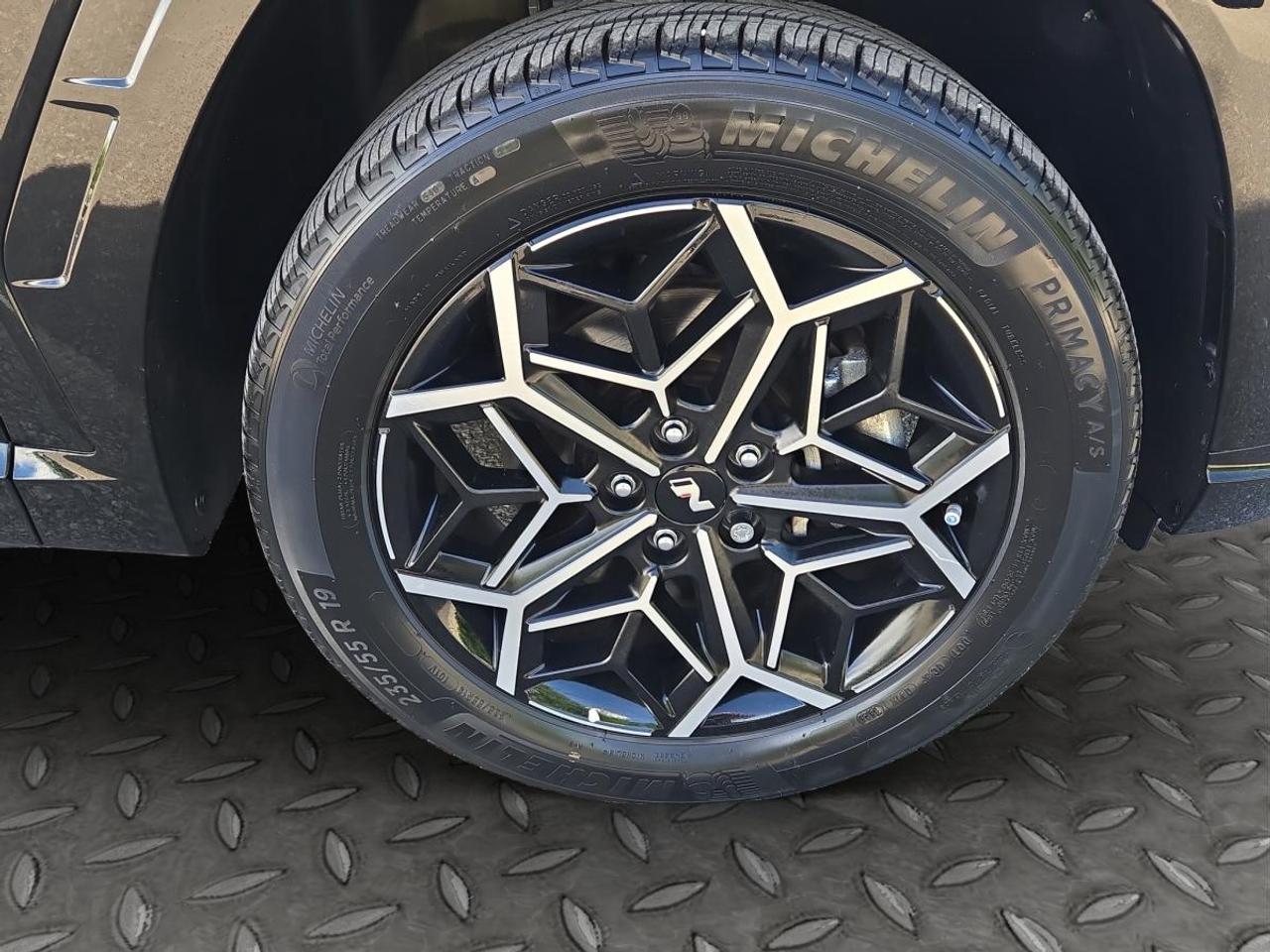 2024 Hyundai Tucson Hybrid N-LINE Photo