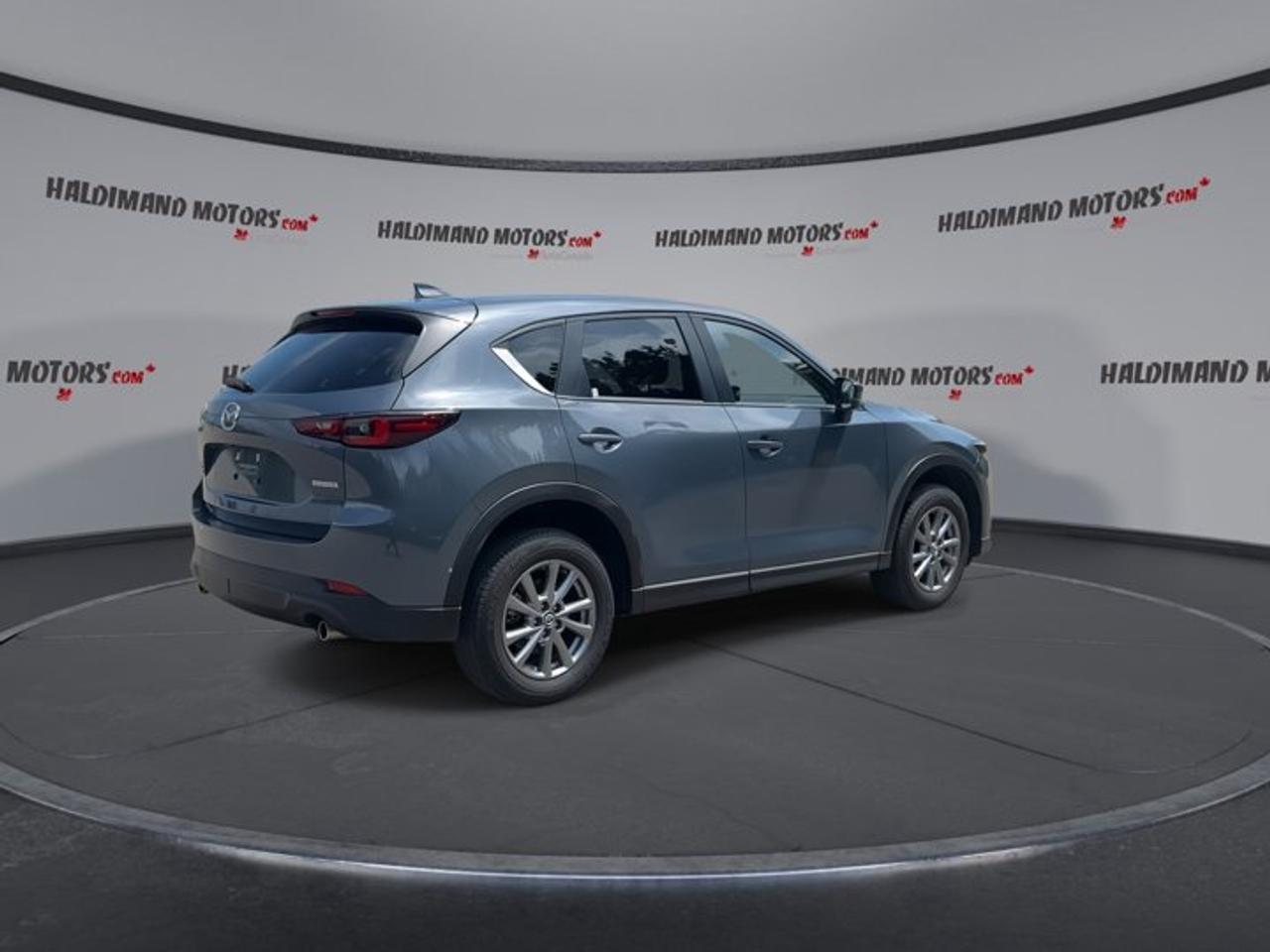 2025 Mazda CX-5 GS AWD | No Accidents | Leather Seats | Heated Steering Photo