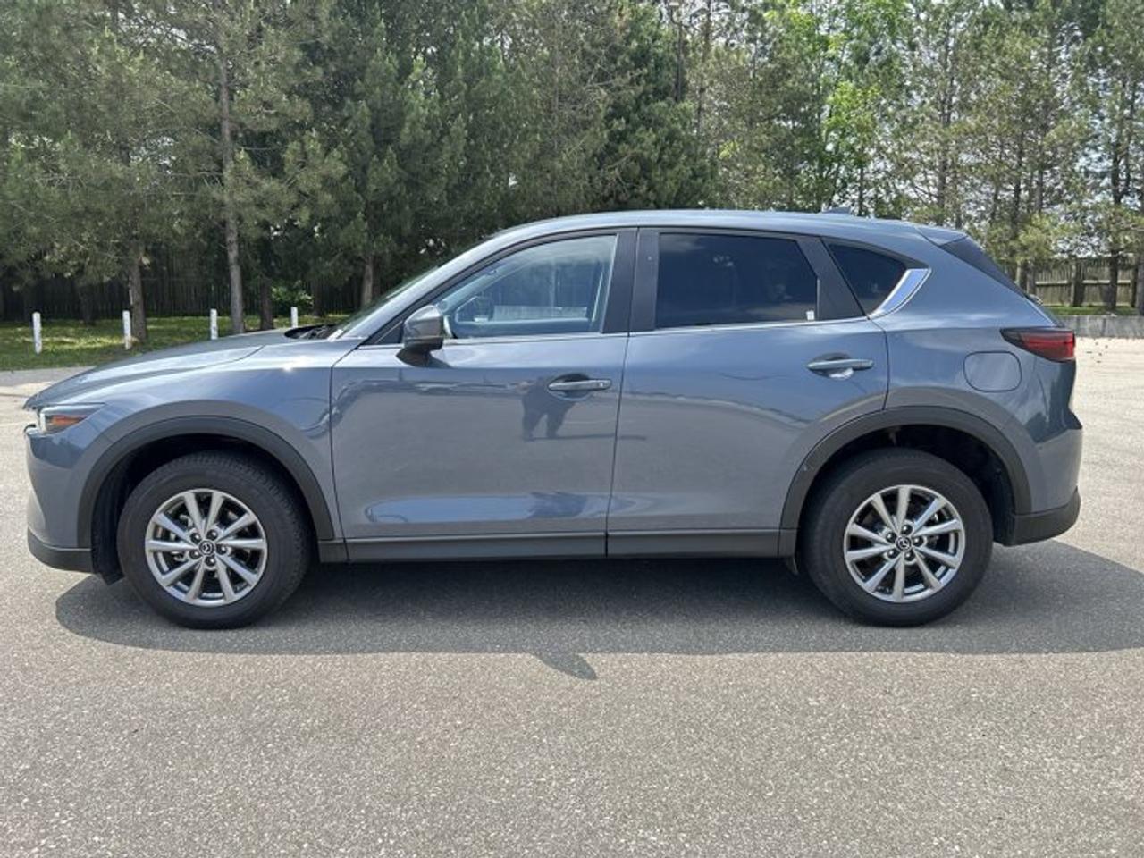 2025 Mazda CX-5 GS AWD | No Accidents | Leather Seats | Heated Steering Photo