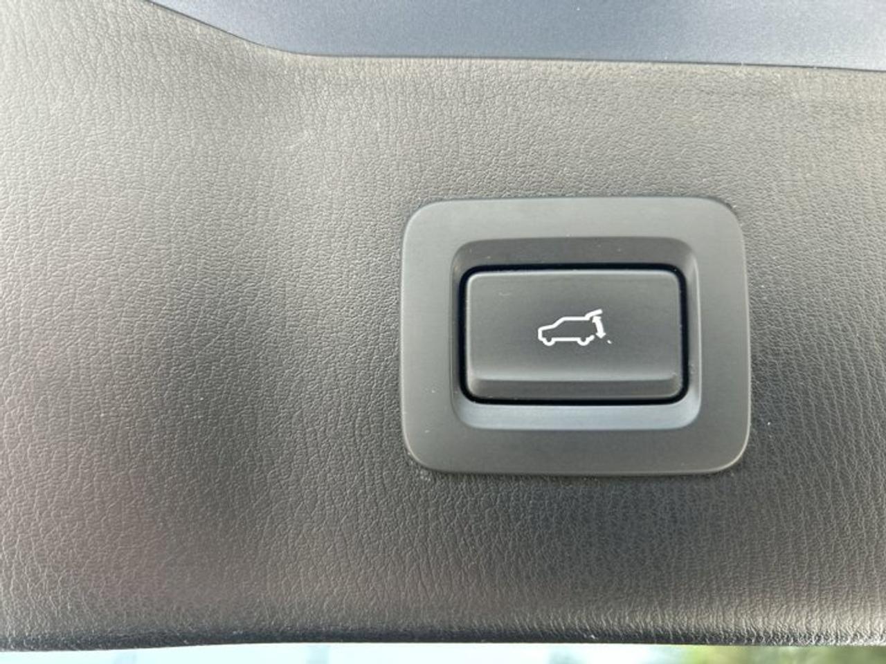 2025 Mazda CX-5 GS AWD | No Accidents | Leather Seats | Heated Steering Photo