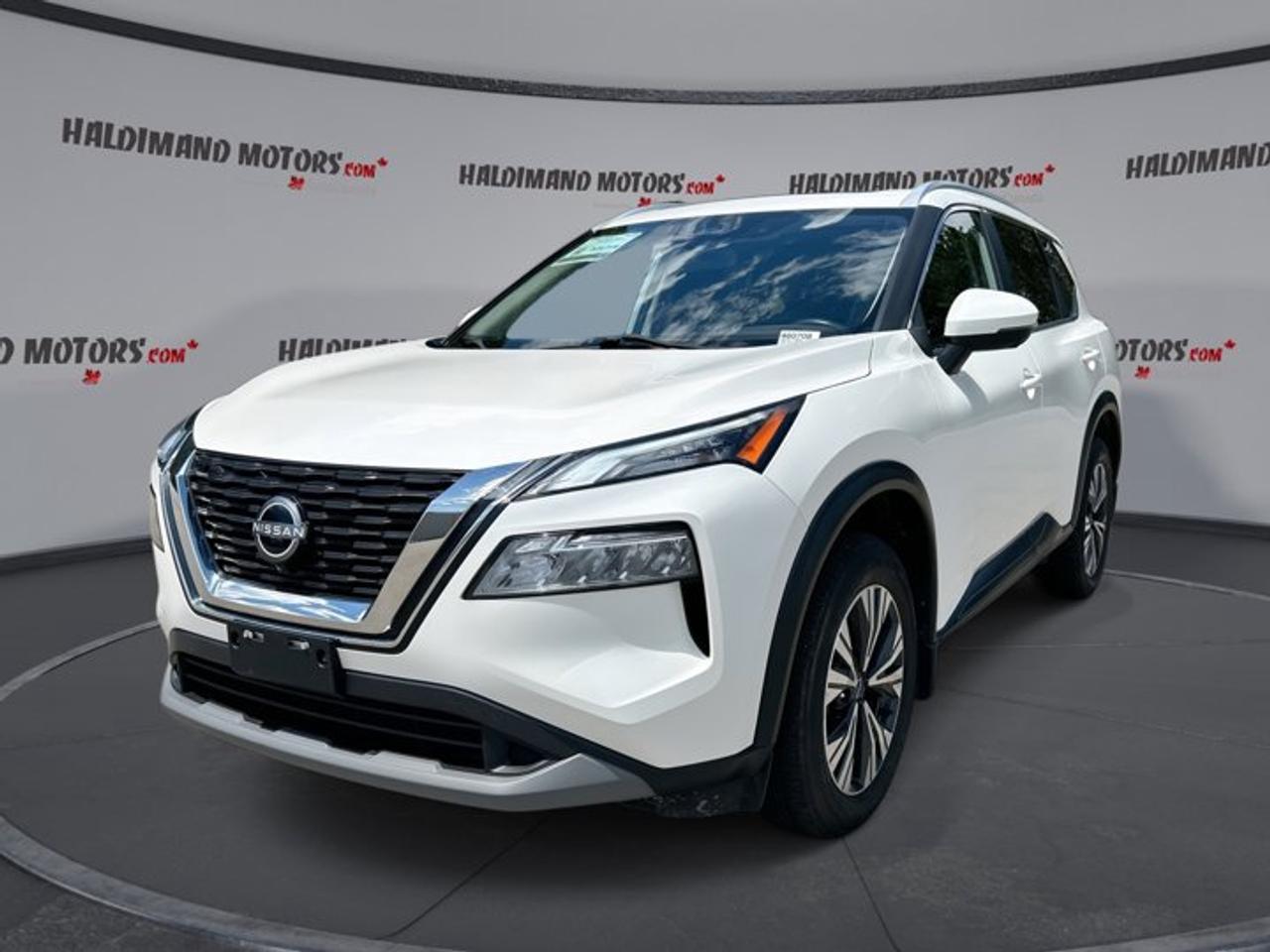 2023 Nissan Rogue SV AWD | No Accidents | Panoramic Sunroof | Heated Steering Photo0