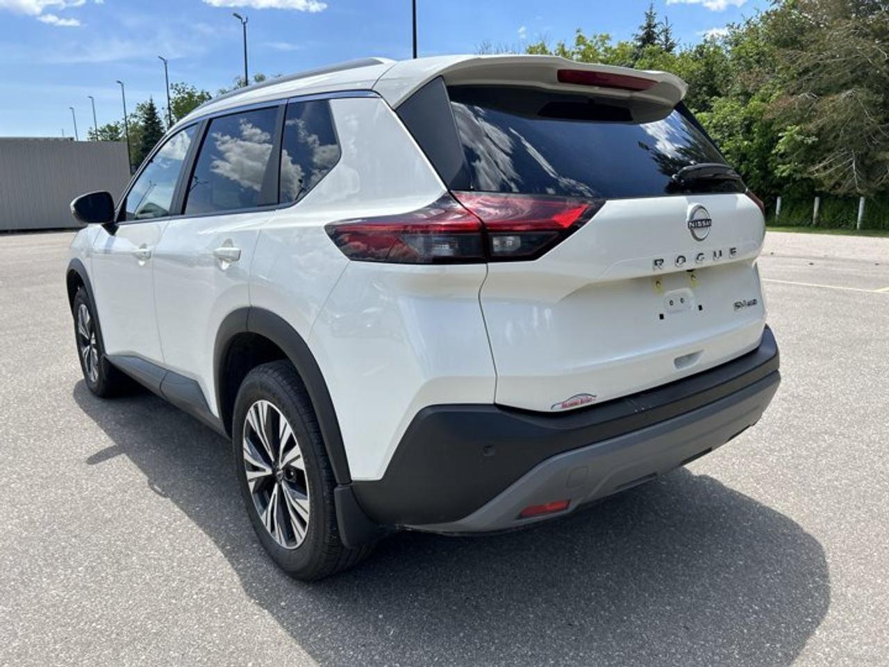 2023 Nissan Rogue SV AWD | No Accidents | Panoramic Sunroof | Heated Steering Photo