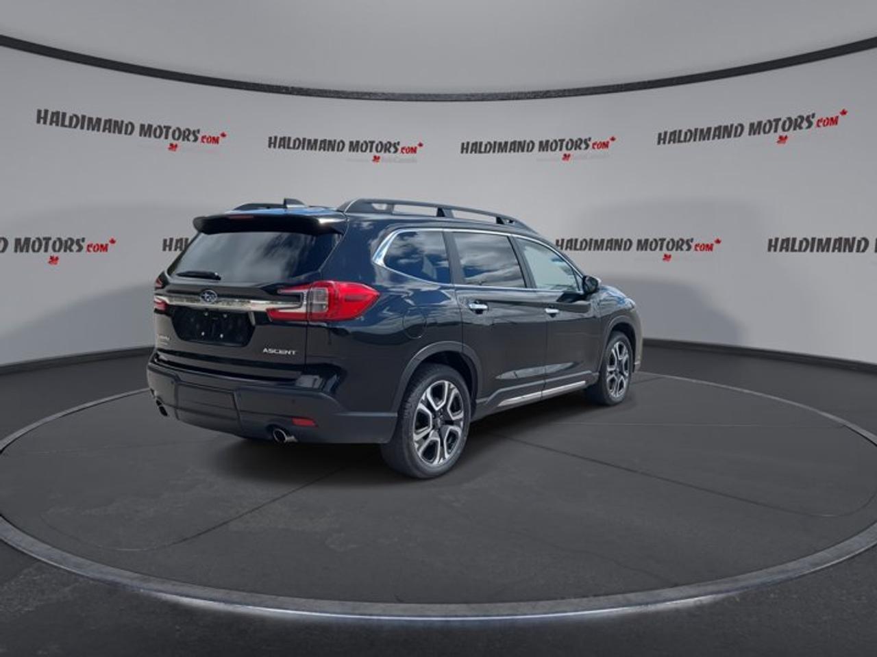 2024 Subaru ASCENT Premier | No Accidents | 360 Camera | Vent. Front Seats Photo