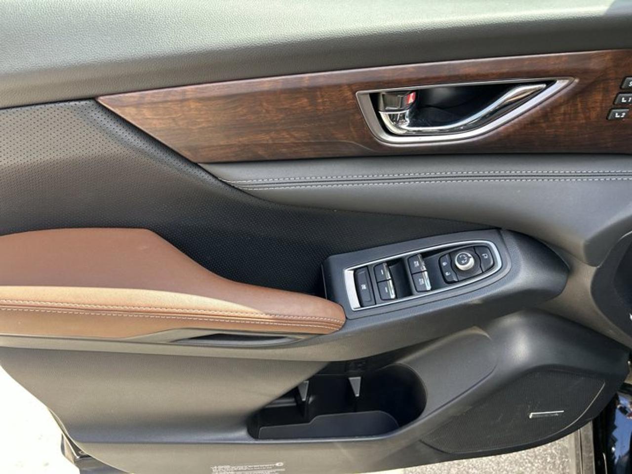 2024 Subaru ASCENT Premier | No Accidents | 360 Camera | Vent. Front Seats Photo