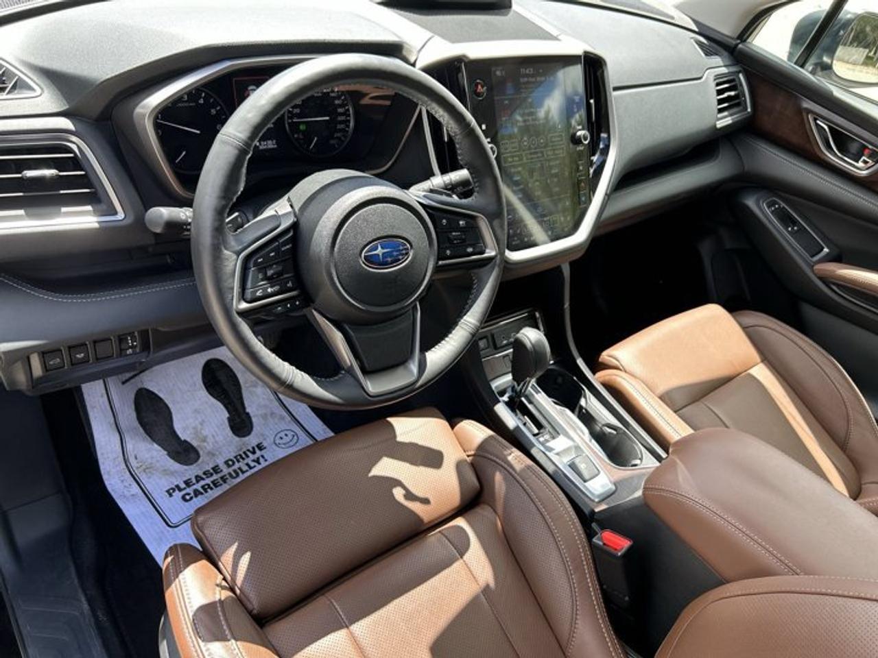 2024 Subaru ASCENT Premier | No Accidents | 360 Camera | Vent. Front Seats Photo