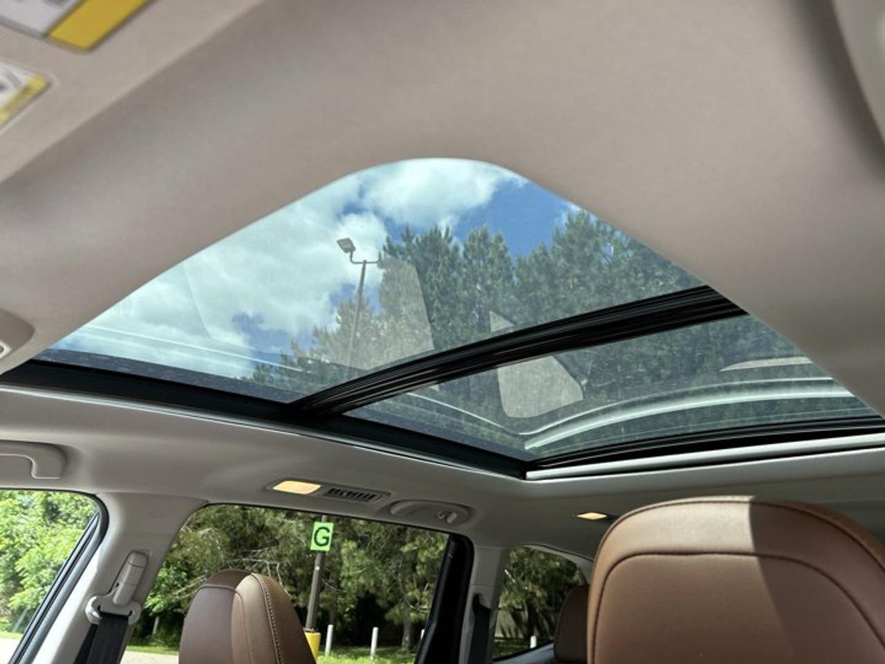2024 Subaru ASCENT Premier | No Accidents | 360 Camera | Vent. Front Seats Photo