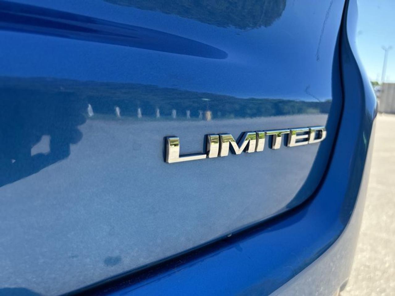 2024 Jeep Compass Limited 4x4 | No Accidents | Leather Seats | Vent. Front Seats Photo