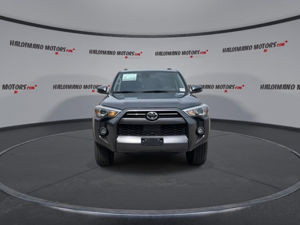 2023 Toyota 4Runner SR5 4WD | No Accidents | Leather Seats | Heated Steering Photo2