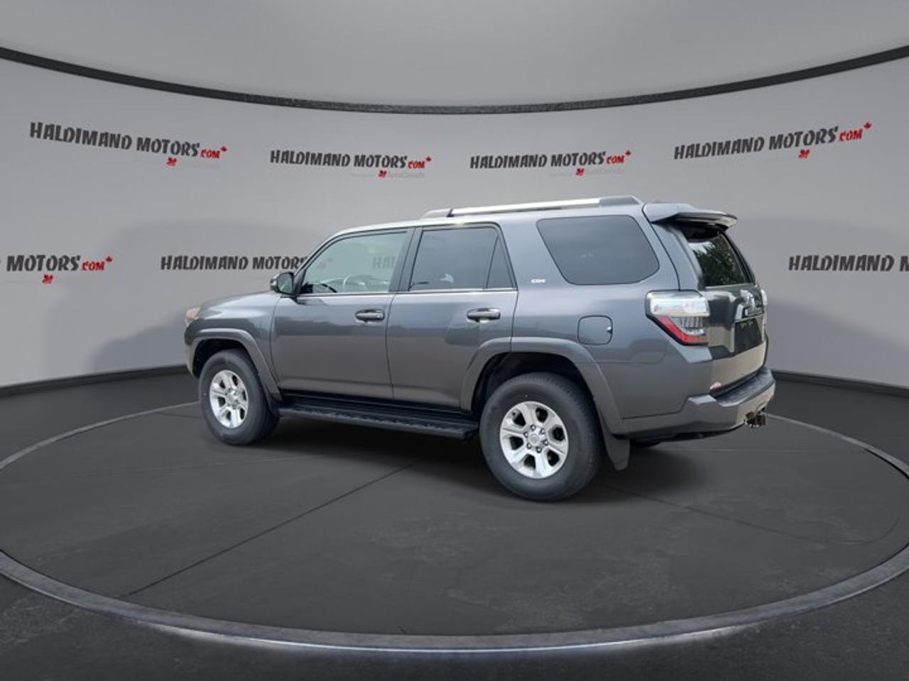2023 Toyota 4Runner SR5 4WD | No Accidents | Leather Seats | Heated Steering Photo